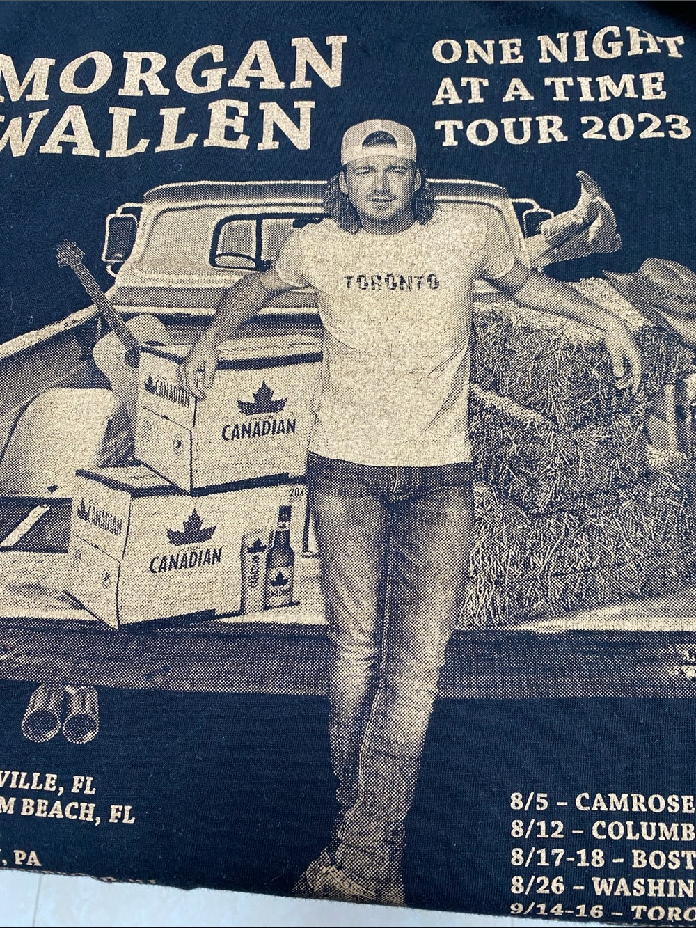 Morgan Wallen Toronto 2023 Canadian Beer Tour  T-shirt Med